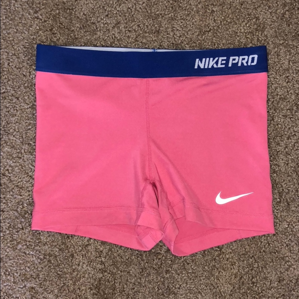 Coral Nike Pros
